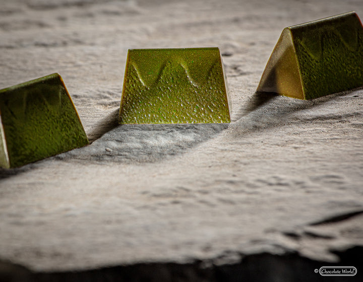 Chocolate World RM12110 / 11 g / 21 Cavities Polycarbonate Mould