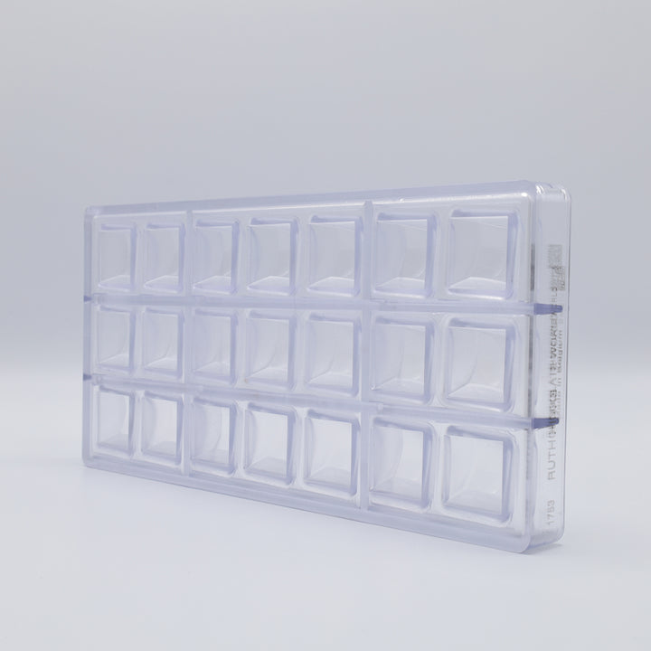 Chocolate World RM1753 / 11 g / 21 Cavities Polycarbonate Mould