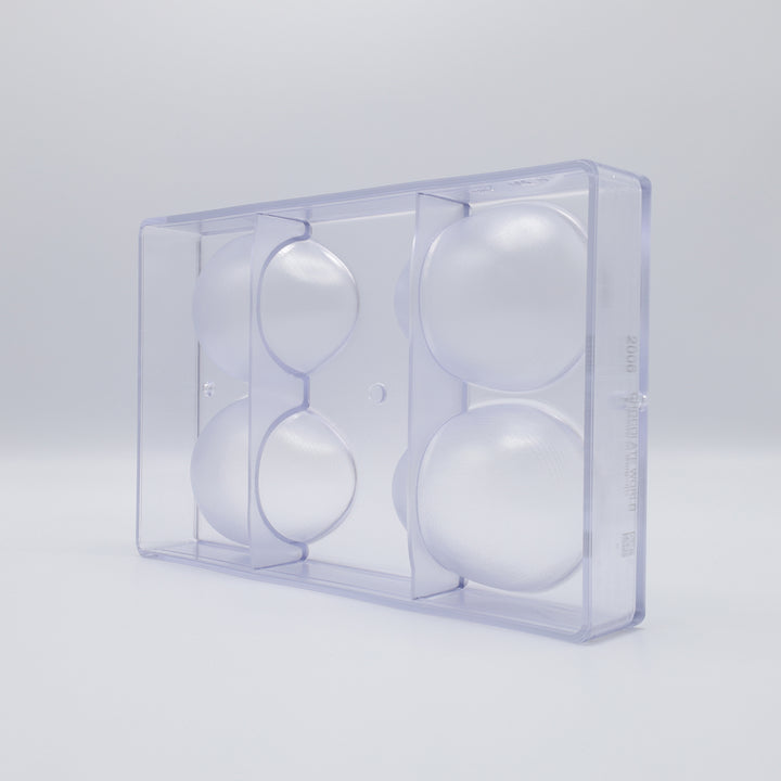 Chocolate World RM2006 / 175 g / 4 Cavities Polycarbonate Easter Egg