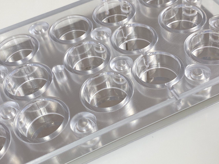 MMV 017 Round Magnetic Mould 36 x 27 MM + Logo Sheet Set