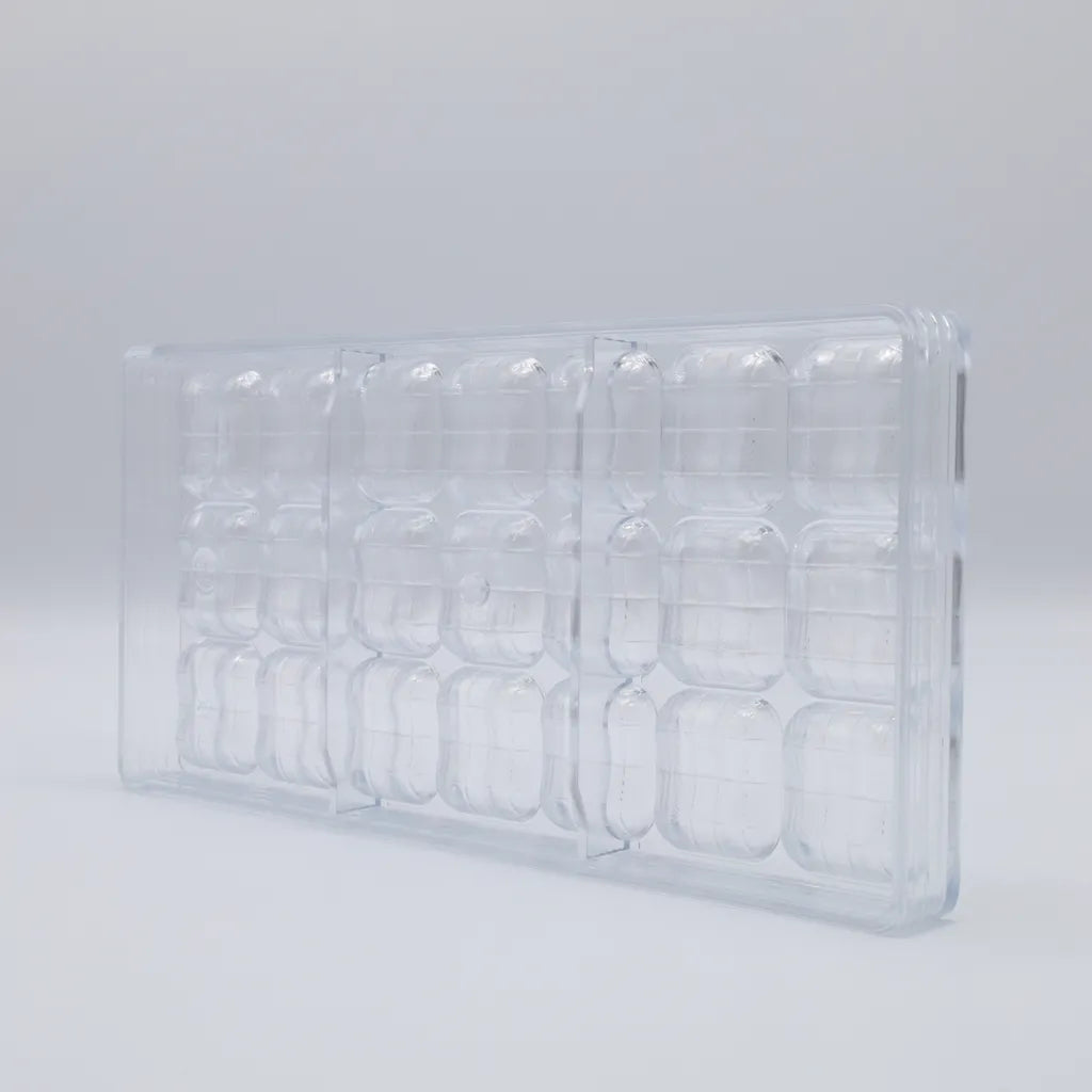 Chocolate Form CF0227 / 9.7 g / 21 Cavities Polycarbonate Chocolate Mould - Mangharam Chocolate Solutions