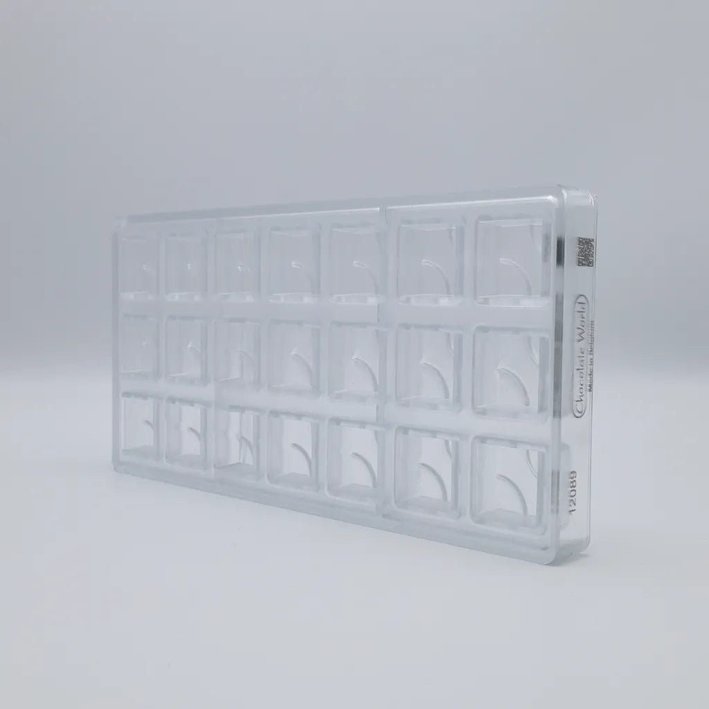 Chocolate World RM12089 / 12.8 g / 21 Cavities Polycarbonate Mould - Mangharam Chocolate Solutions