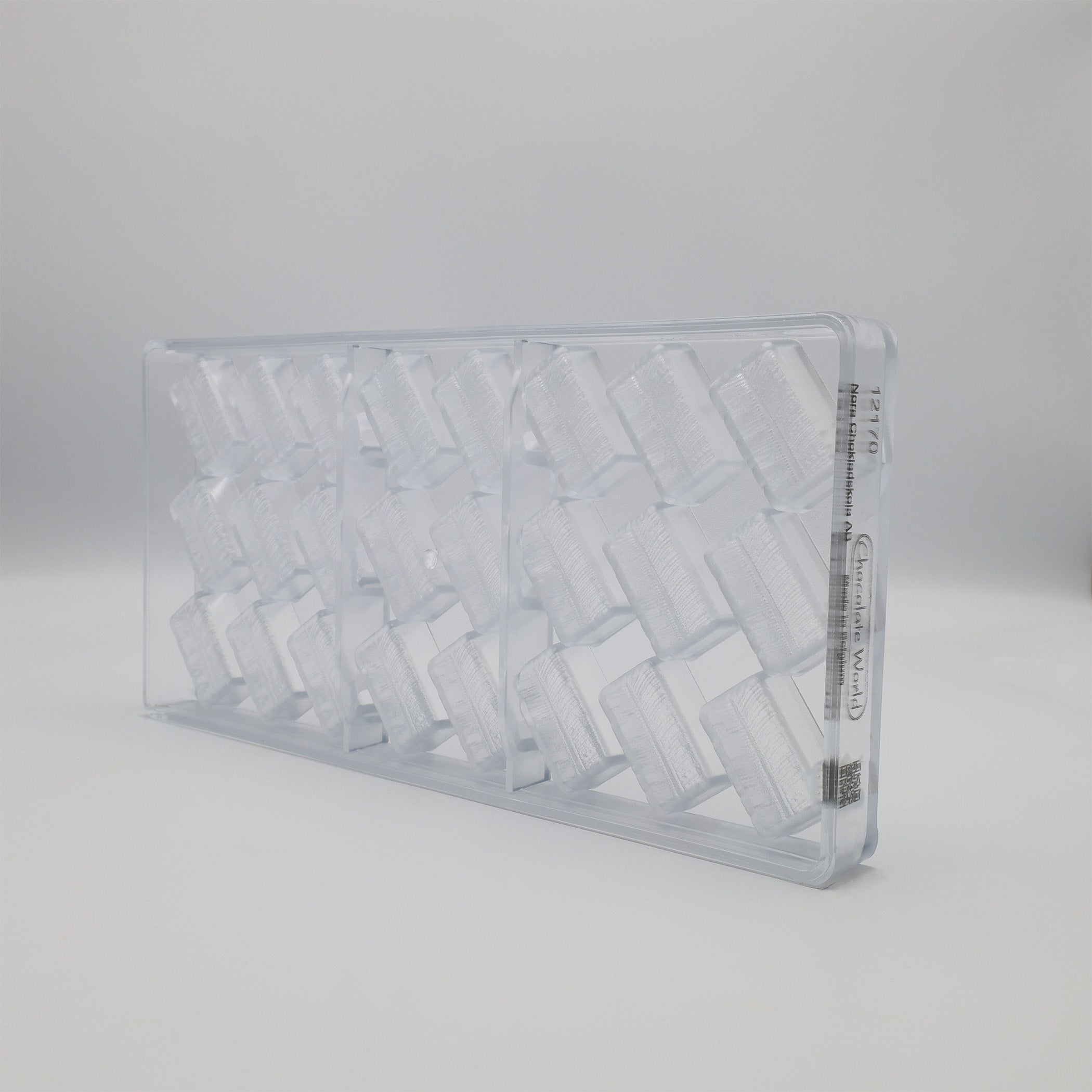 Chocolate World RM12170 / 11 g / 24 Cavities Polycarbonate Mould - Mangharam Chocolate Solutions