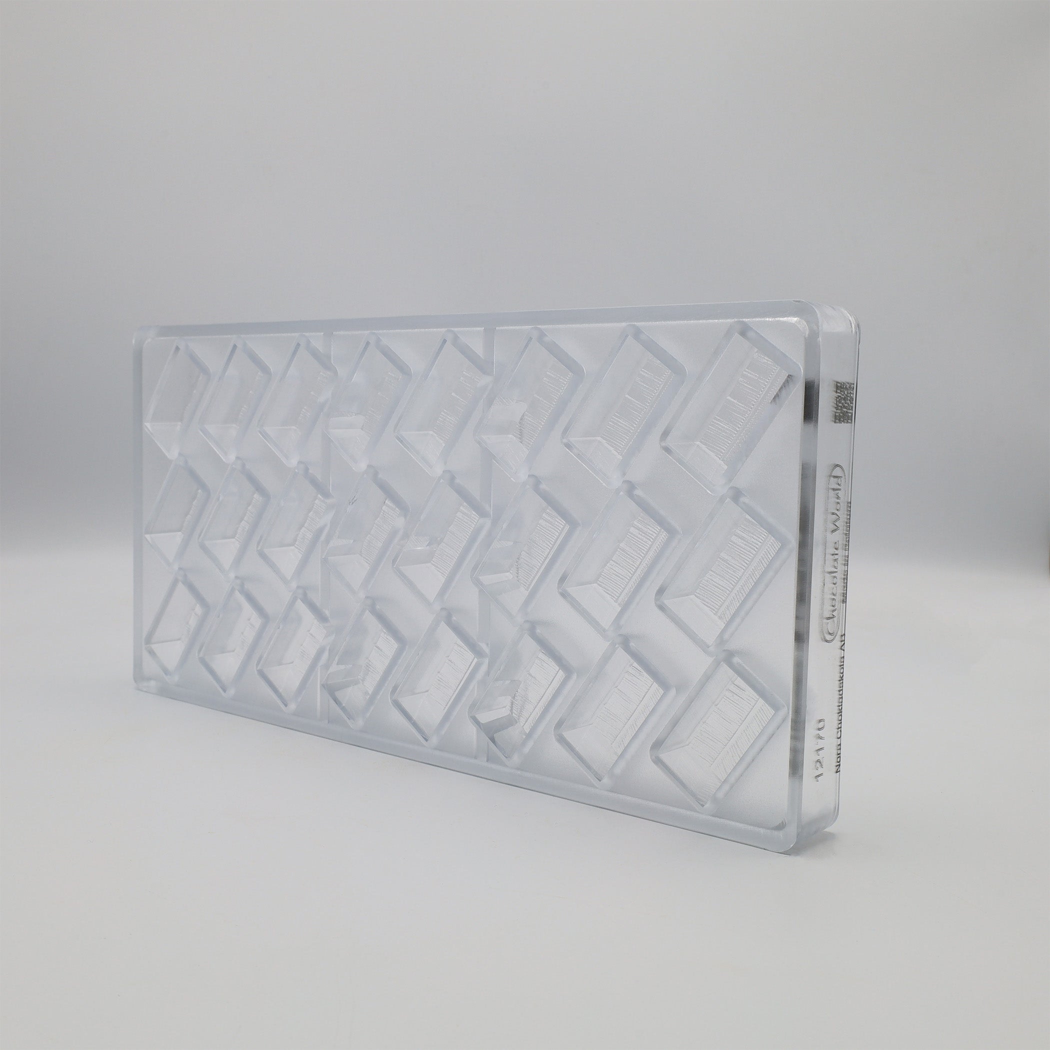 Chocolate World RM12170 / 11 g / 24 Cavities Polycarbonate Mould - Mangharam Chocolate Solutions