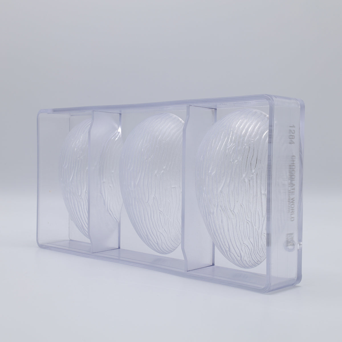 Chocolate World RM1284 / 221 g / 3 Cavities Polycarbonate Easter Egg