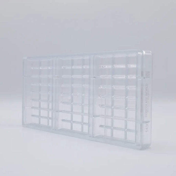 Chocolate World RM1430 / 138 g / 3 Cavities Polycarbonate Mould