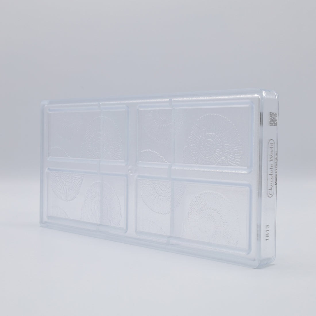 Chocolate World RM1613 / 30 g / 4 Cavities Polycarbonate Mould - Mangharam Chocolate Solutions