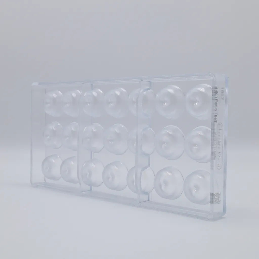 Chocolate World RM1857 / 9.5 gr / 21 cavities Polycarbonate Mould - Mangharam Chocolate Solutions