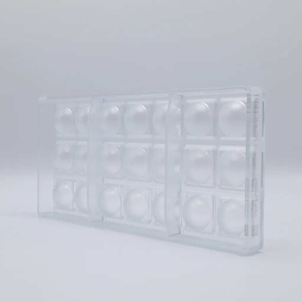 Chocolate World RM1941 / 9 g / 21 Cavities Polycarbonate Mould - Mangharam Chocolate Solutions
