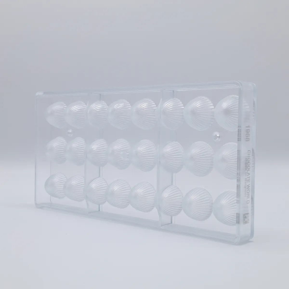 Chocolate World RM1968 / 7 gr / 24 cavities Polycarbonate Mould