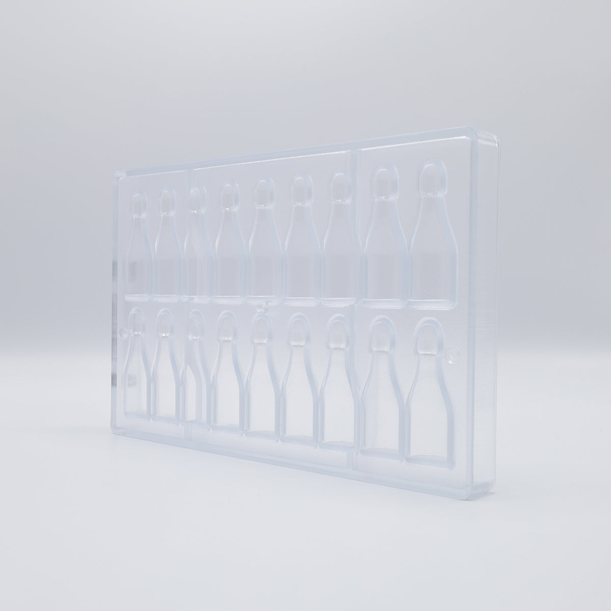 Chocolate World RM2037 / 22 g / 18 Cavities Polycarbonate Mould