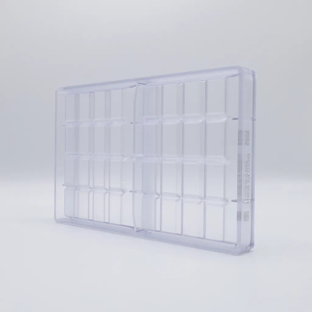 Chocolate World RM2052 / 460 g / 2 Cavities Polycarbonate Mould