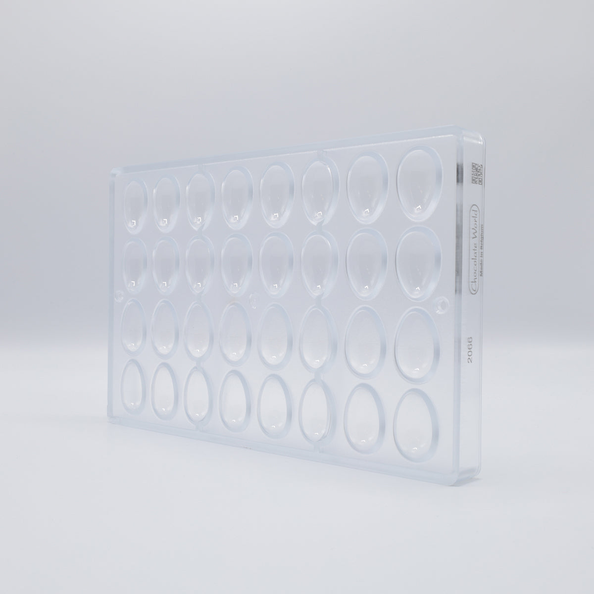 Chocolate World RM2066 / 5 g / 32 Cavities Polycarbonate Easter Egg - Mangharam Chocolate Solutions