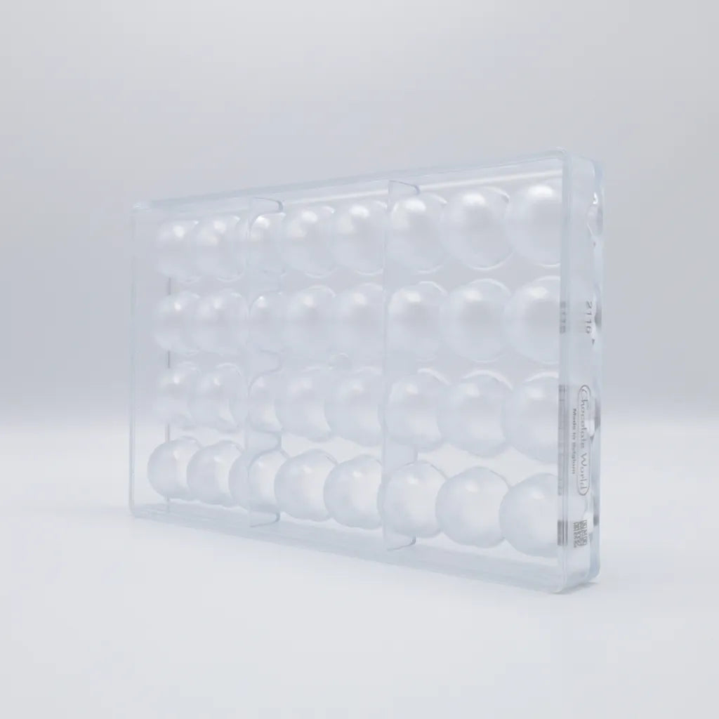 Chocolate World RM2116 / 14 g / 32 Cavities Polycarbonate Mould - Mangharam Chocolate Solutions