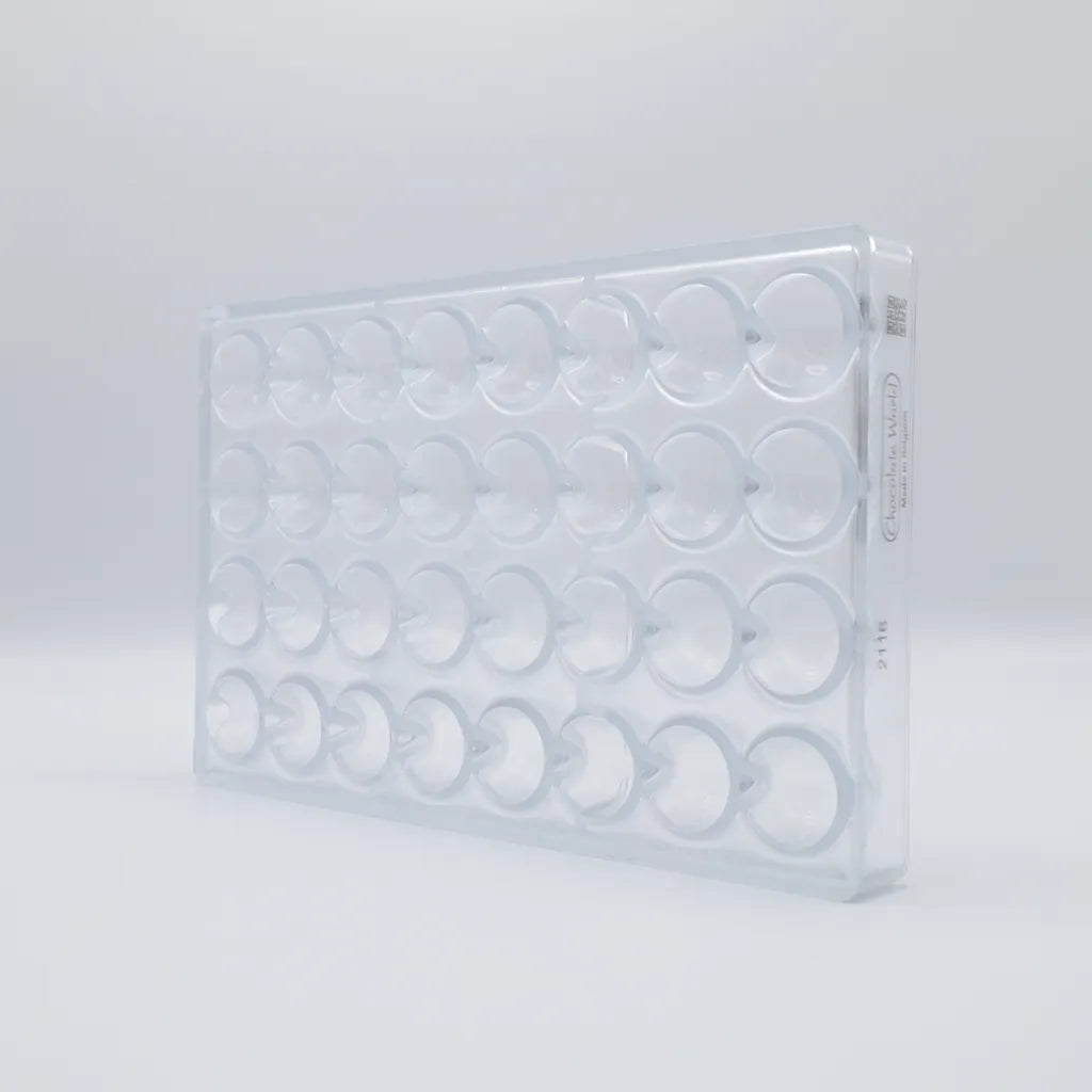Chocolate World RM2116 / 14 g / 32 Cavities Polycarbonate Mould - Mangharam Chocolate Solutions