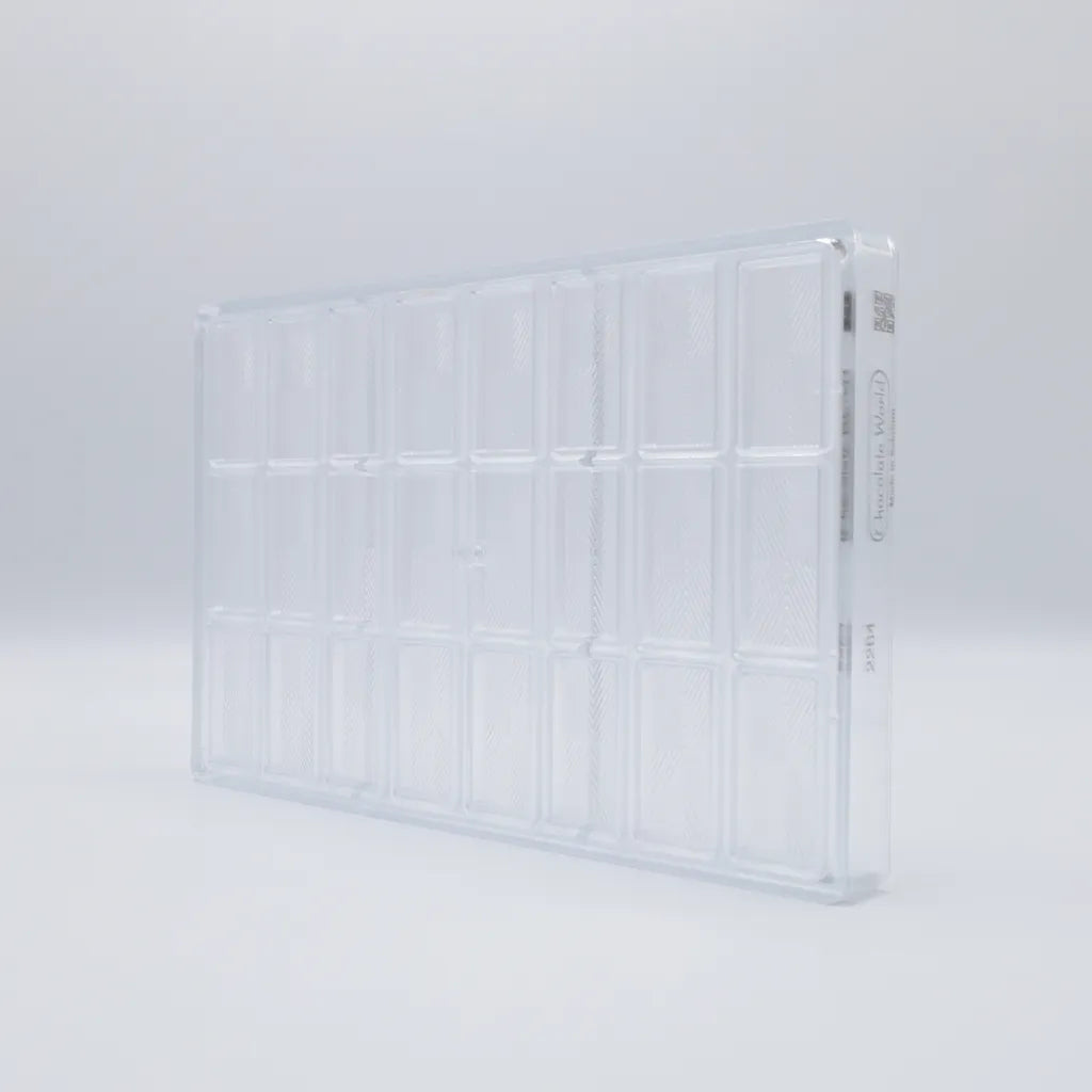 Chocolate World RM2264 / 7 gr / 24 Cavities Polycarbonate Mould
