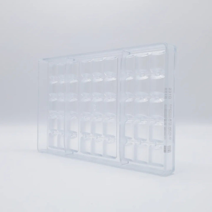 Chocolate World RM2310 / 92 g / 3 Cavities Polycarbonate Mould