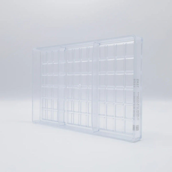 Chocolate World RM2437 / 60 g / 3 Cavities Polycarbonate Mould