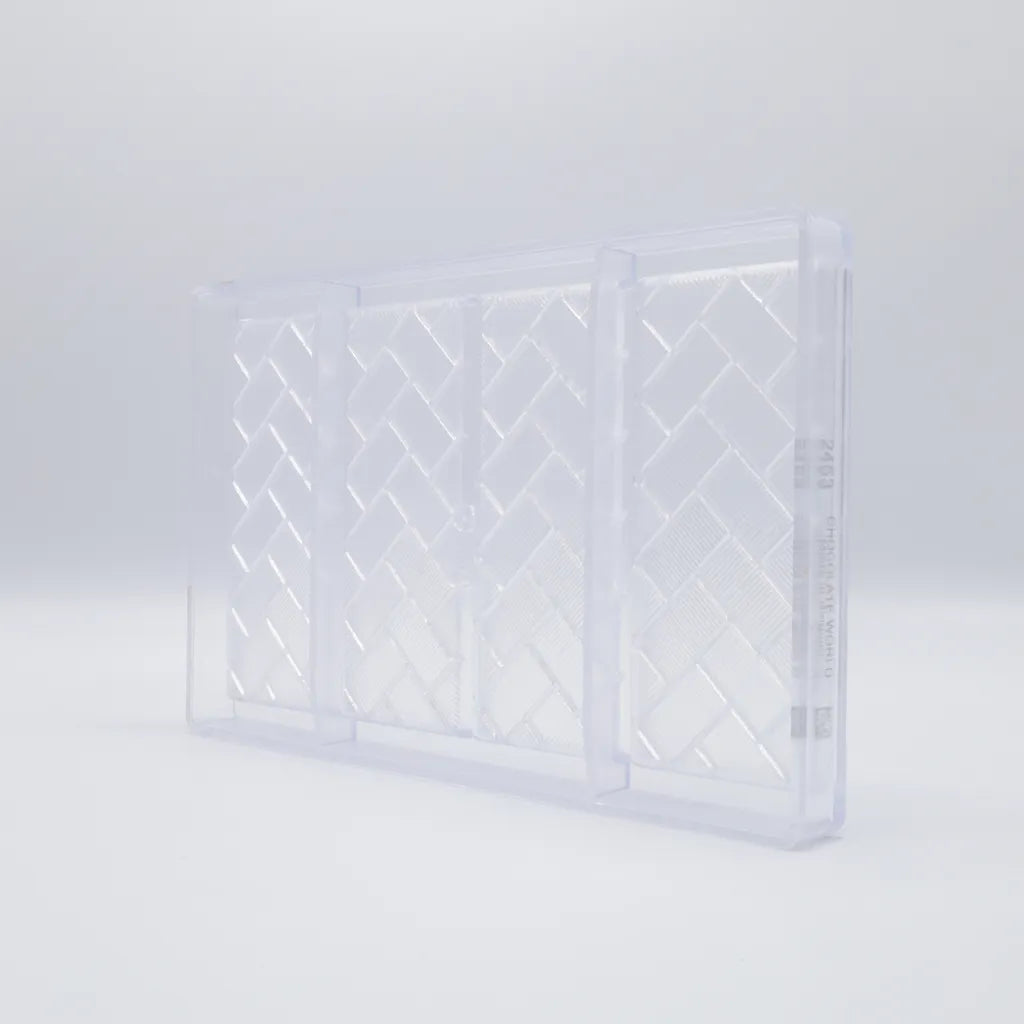 Chocolate World RM2453 / 74 gr / 4 cavities Polycarbonate Mould