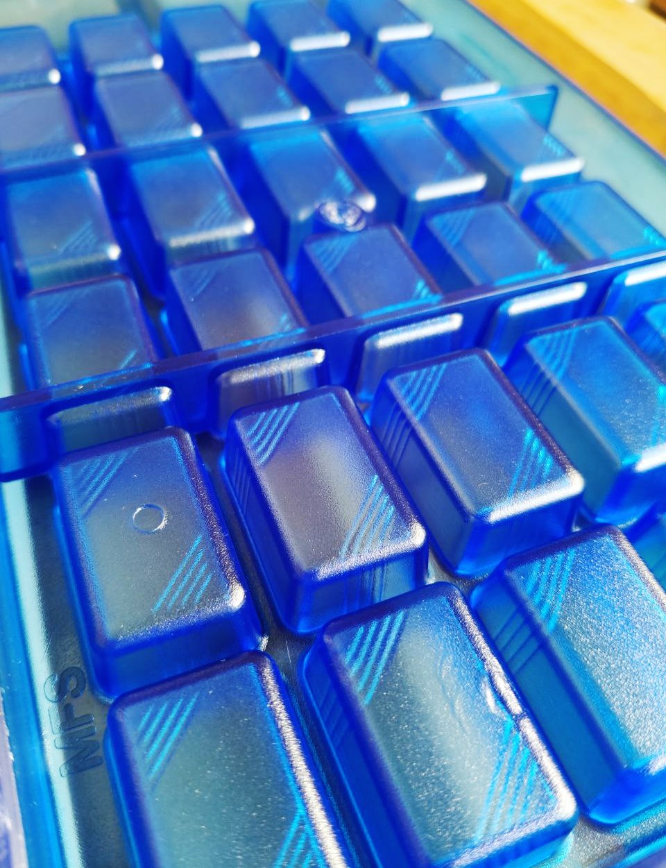 MFS MS0972 / 11.5 g / 30 cavities Polycarbonate Mould