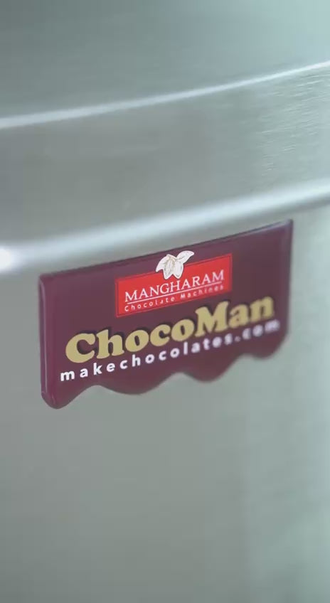 Video of ChocoMan Melt 105 chocolate melting tank showing the control panel and features