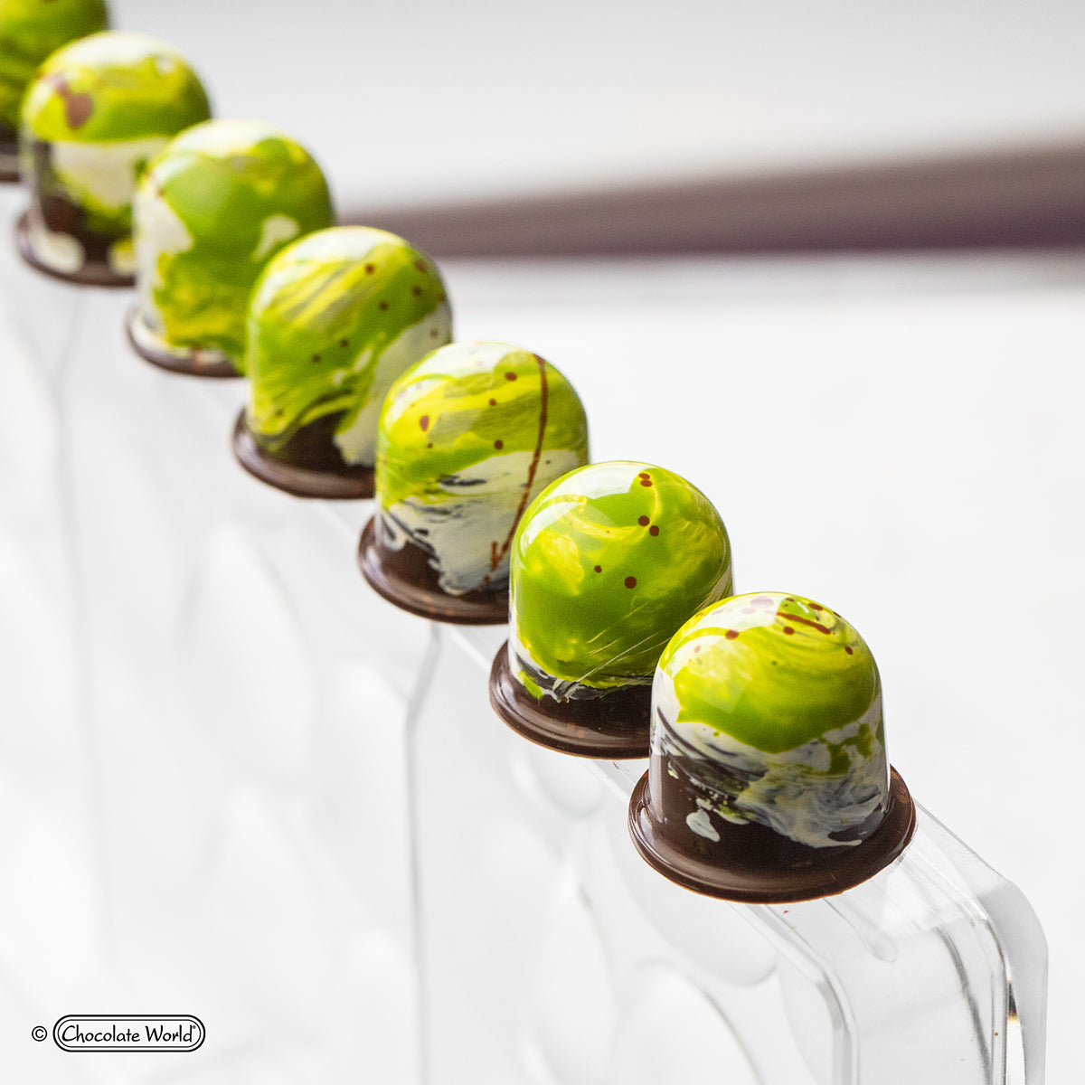 Bonbon Polycarbonate Chocolate Mould RM12018 From Mangharam