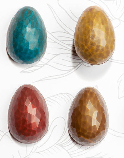 Chocolate World RM1891 / 5.5 g / 24 Cavities Polycarbonate Easter Egg