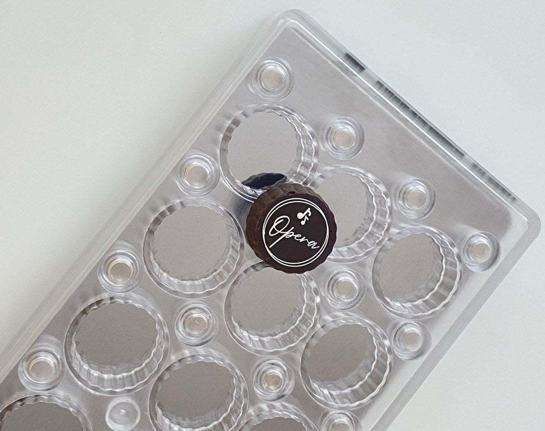 MMV004 European Polycarbonate Mould - Mangharam Chocolate Solutions