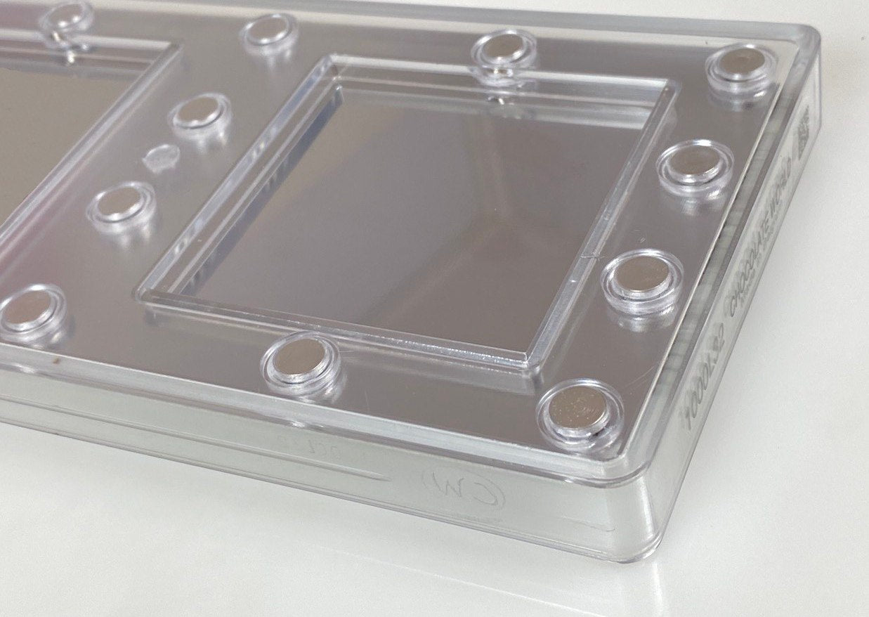 Chocolate World MMV032 / 37.29 gr / 2 cavities Polycarbonate Chocolate Mould